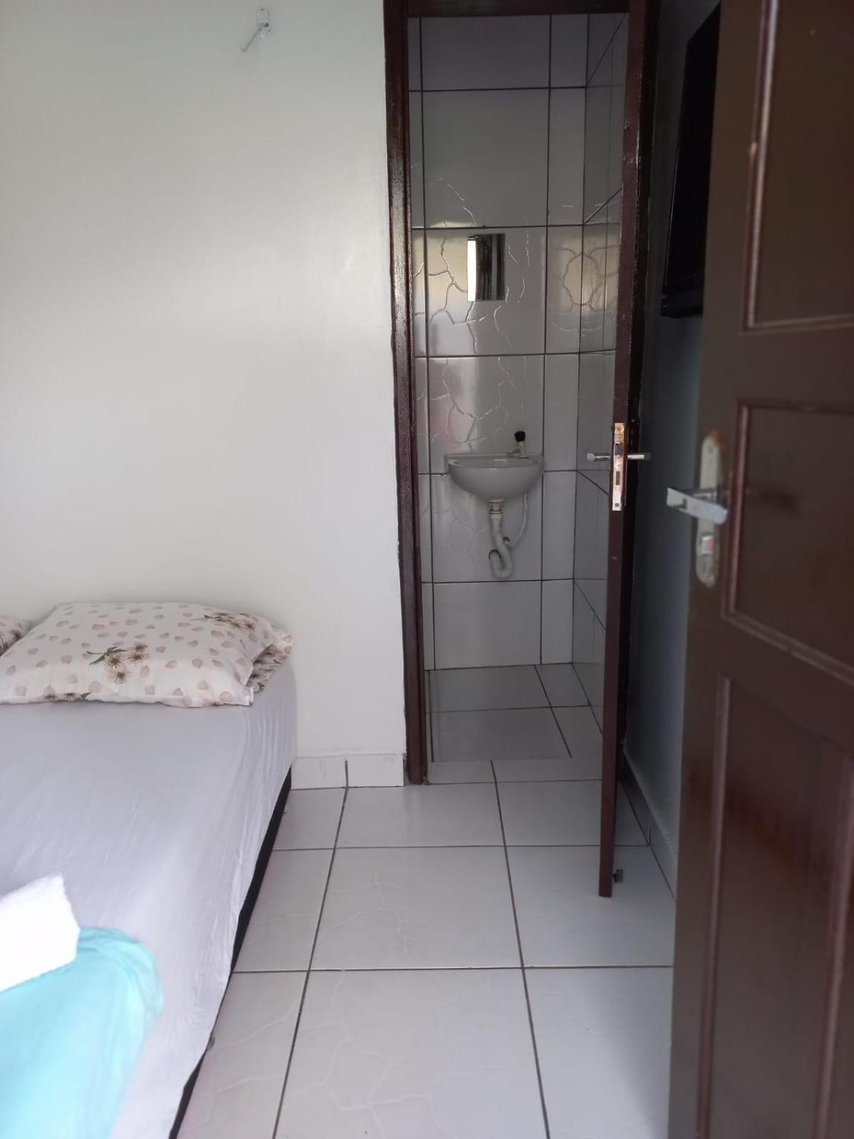 HOTEL LATINOS 2 50/50