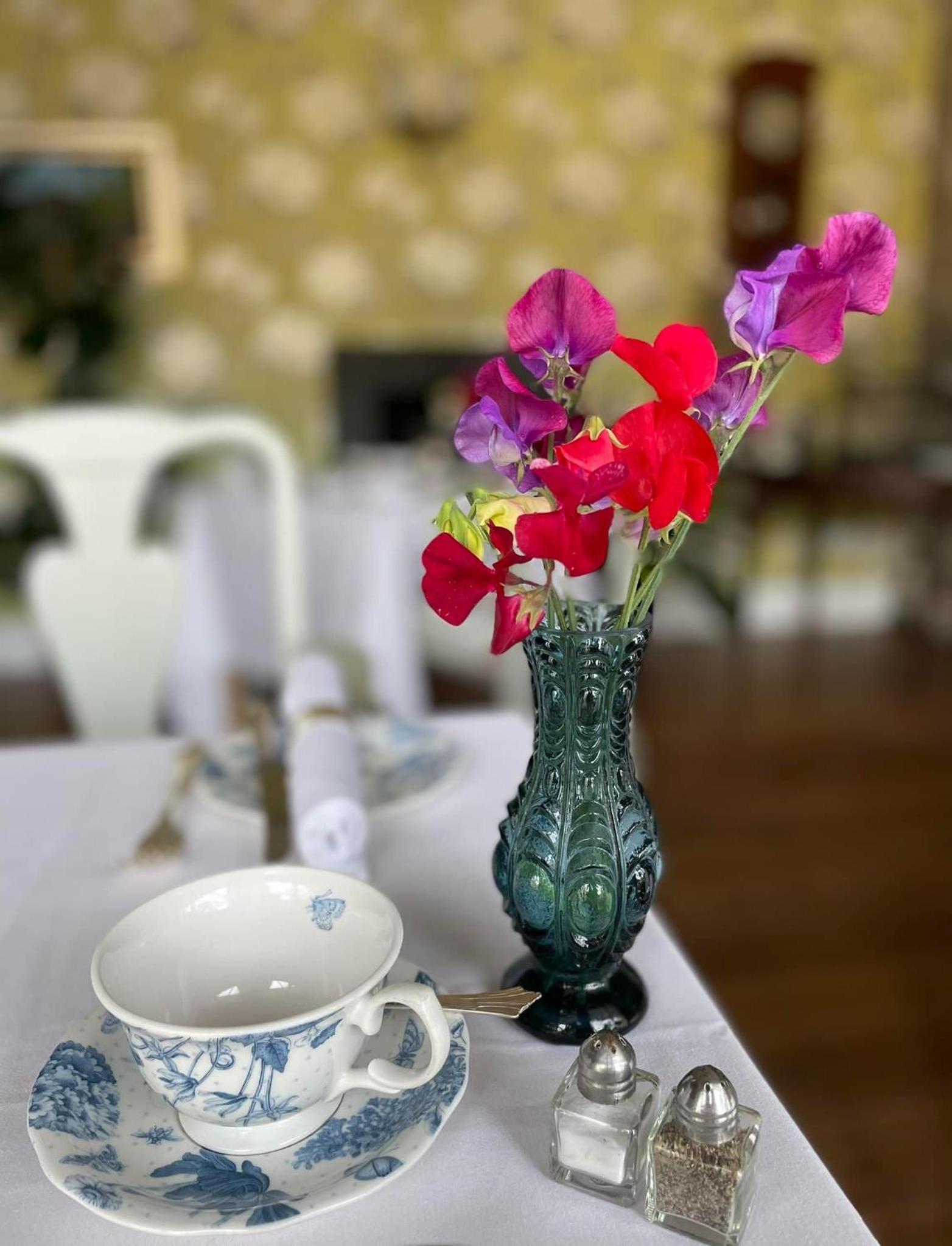 Penbontbren Luxury Bed and Breakfast 10/28