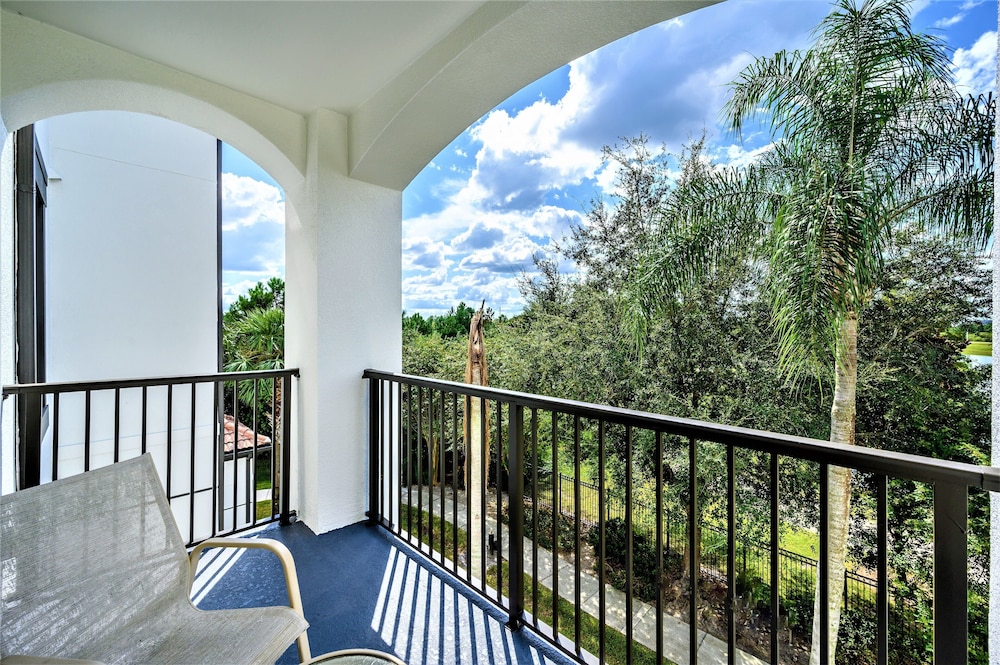 Vista Cay Resort by Millenium 4/54