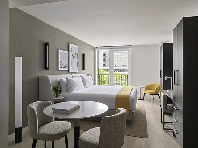Room, King Bed, Balcony, One Washington Circle DC, Tapestry Collection by Hilton 3/4