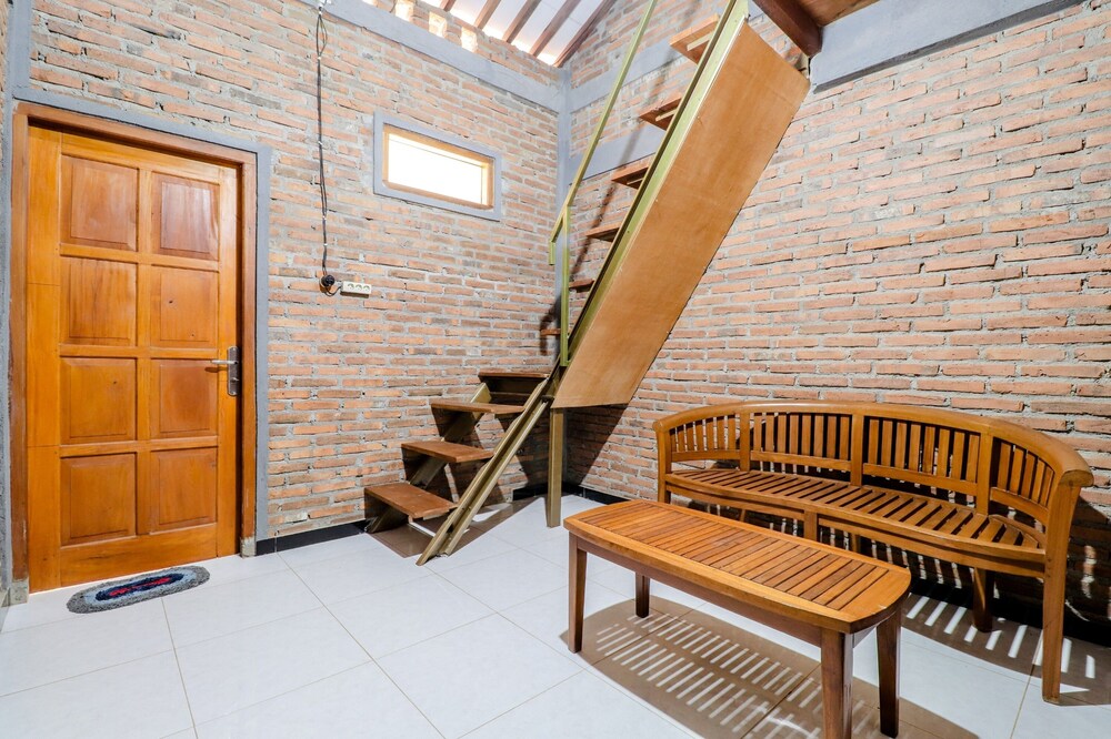 d Hasinda Homestay 35/56