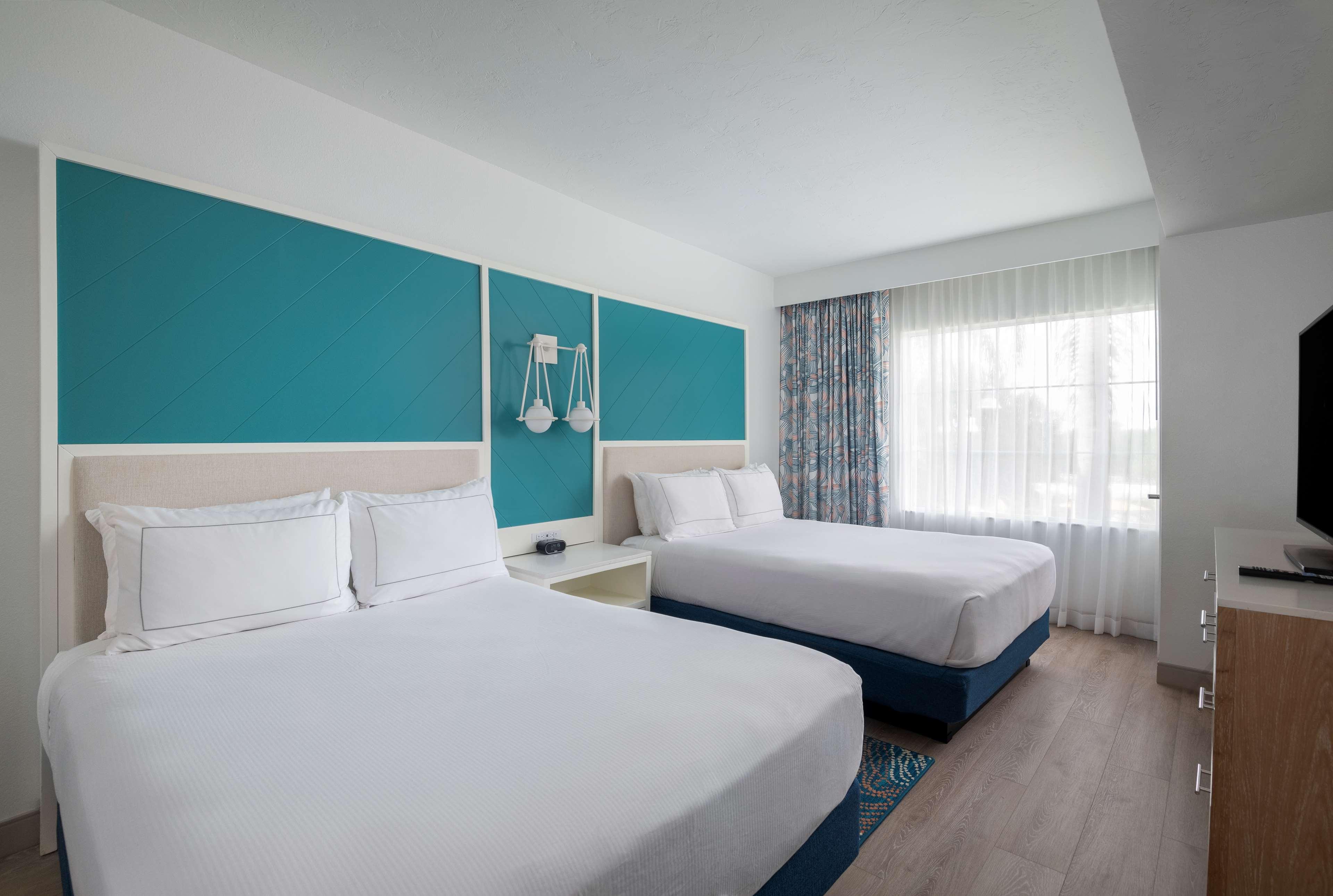 1 BEDROOM, SUITE, 2 QUEEN BEDS, CITY VIEW