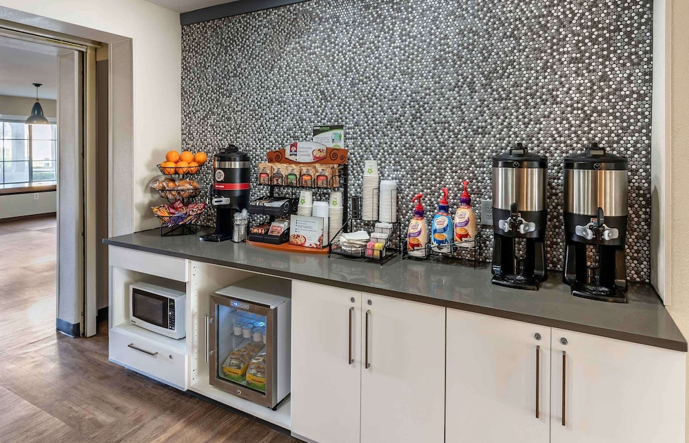 Extended Stay America Premier Suites San Jose Airport 38/43