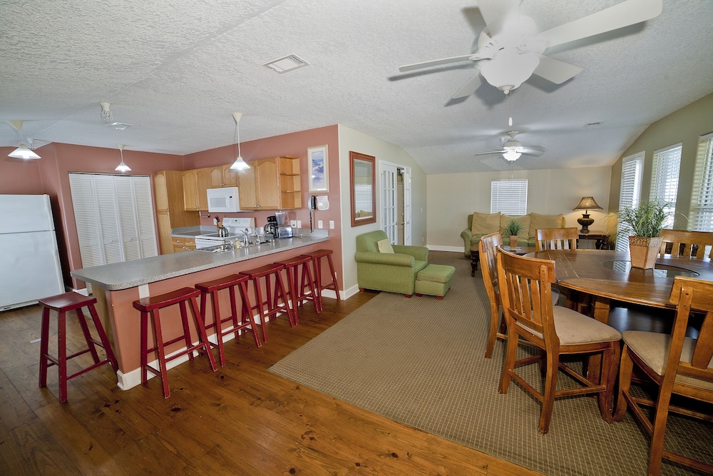 Desoto Beach Terraces 38/45