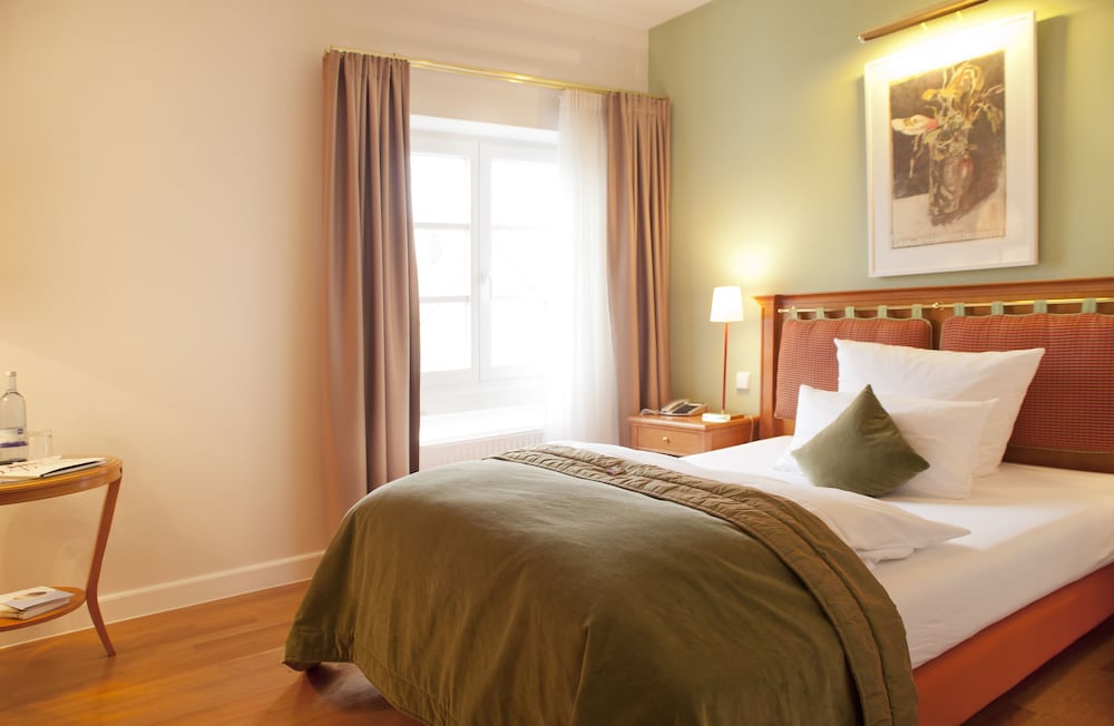 Kleber Post Hotel 26/69