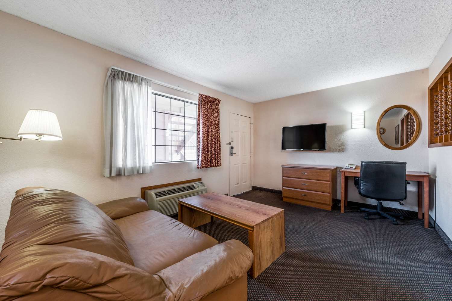 Super 8 by Wyndham Waco/Mall area TX 20/31