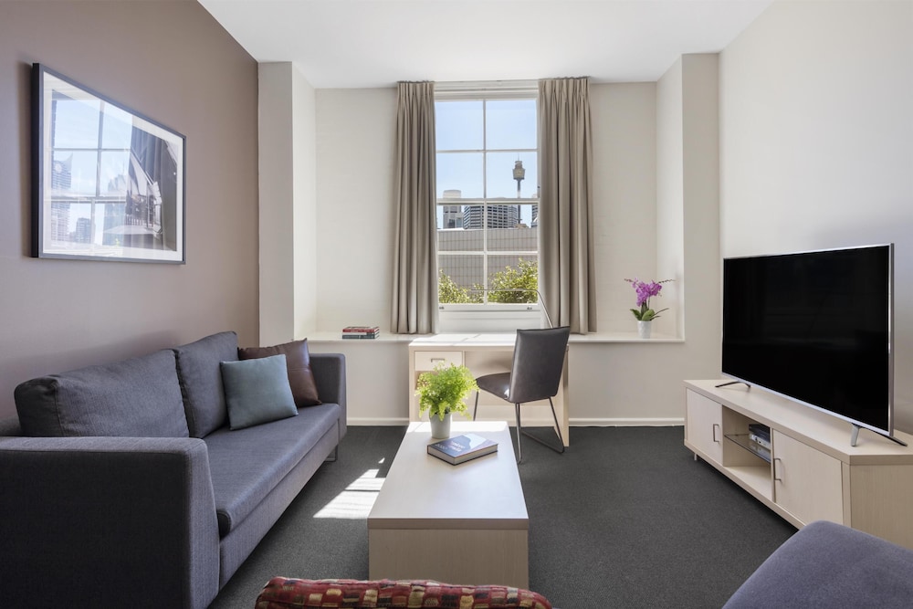 Oaks Sydney Goldsbrough Suites 50/69