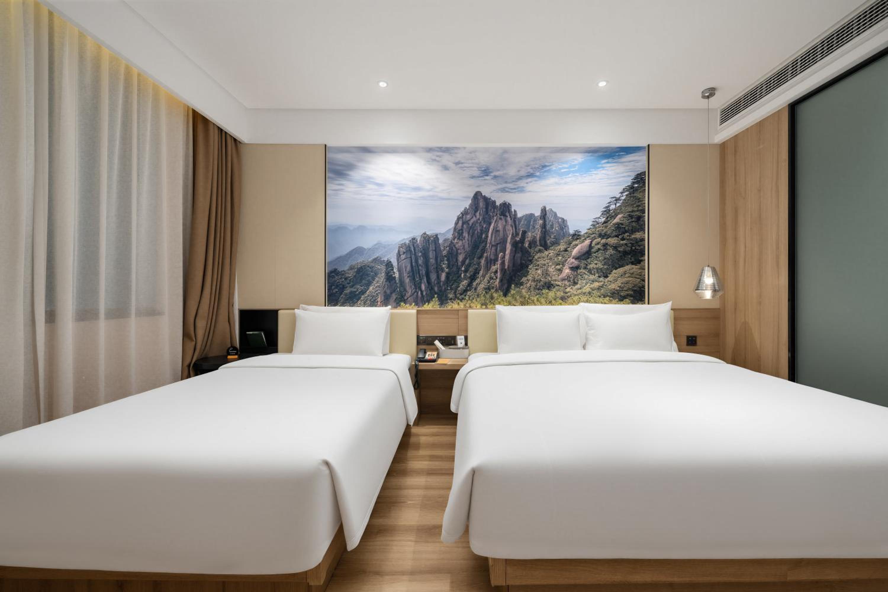 Room, Double Bed