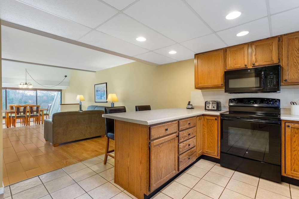 Tamarack Wisconsin Dells a Ramada by Wyndham 1/50