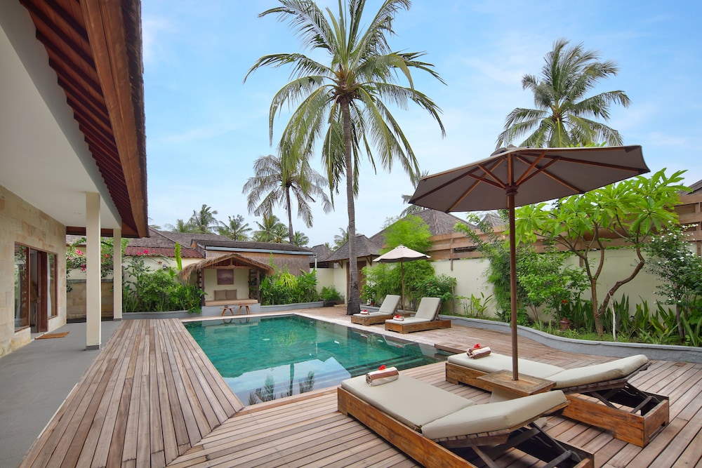 Utara Villas 64/71