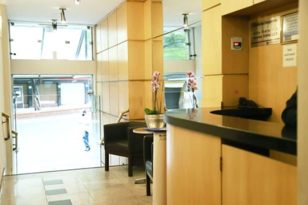 Bh Palace Hotel 37/42