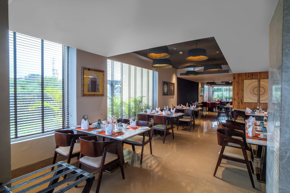 Welcomhotel By ITC Hotels Katra 40/47