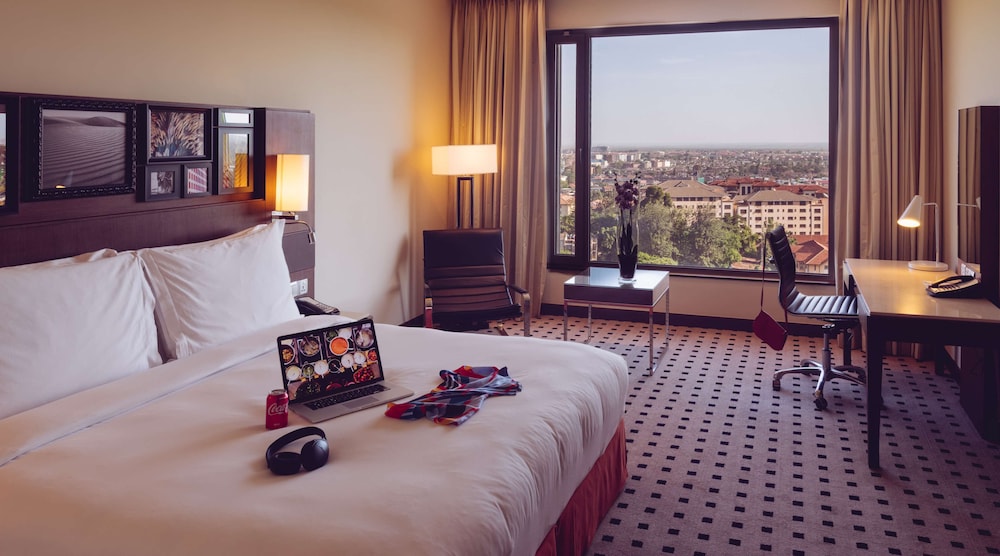 RADISSON BLU HOTEL NAIROBI UPPER HILL 29/77