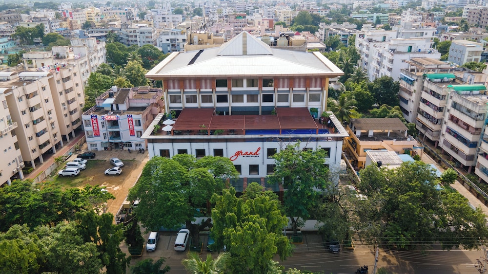 Grand Kakinada by GRT Hotels 4/57