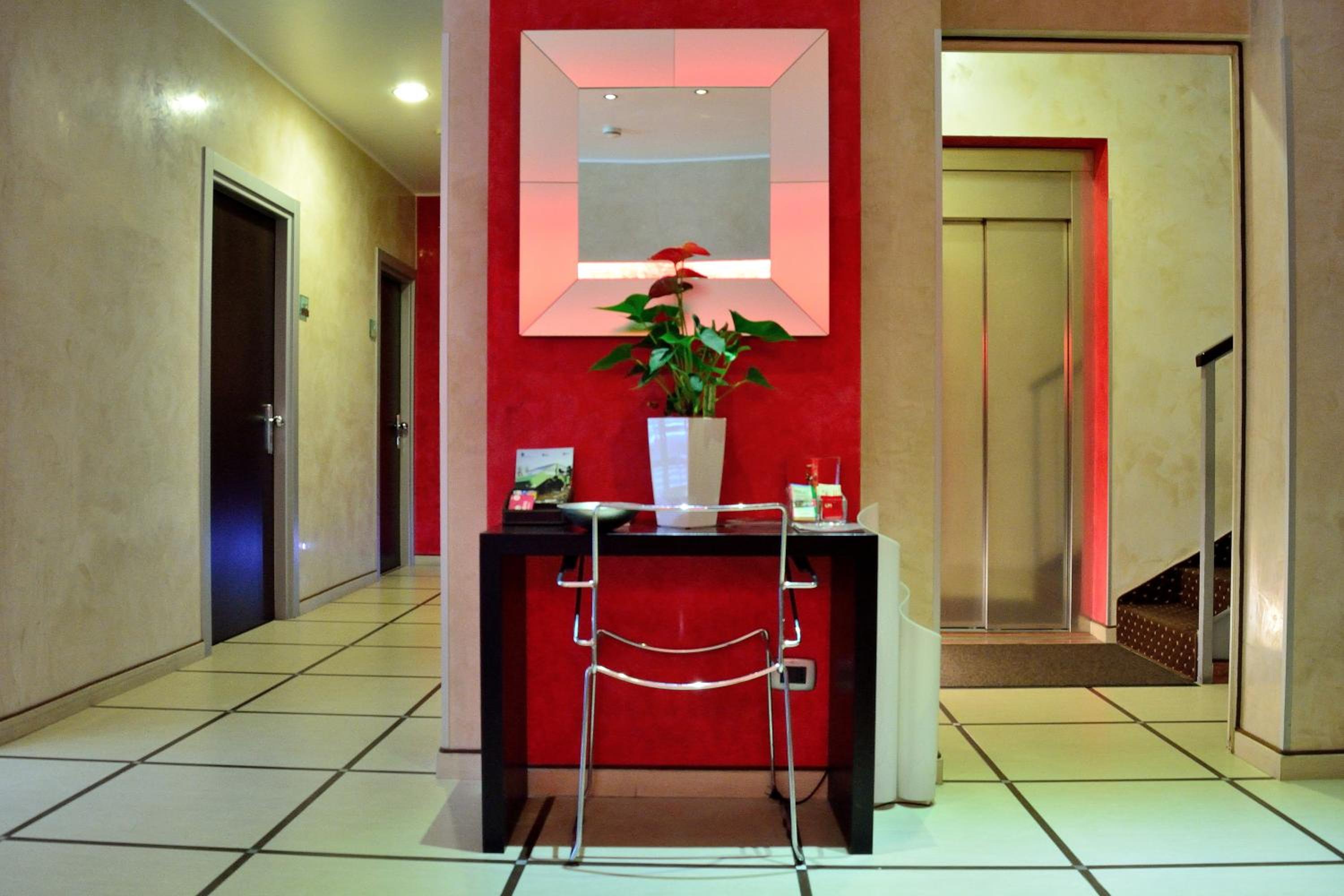 Hotel Susa 7/50