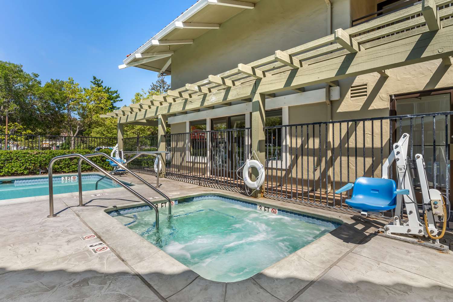 Best Western Plus Inn Scotts Valley 11/26