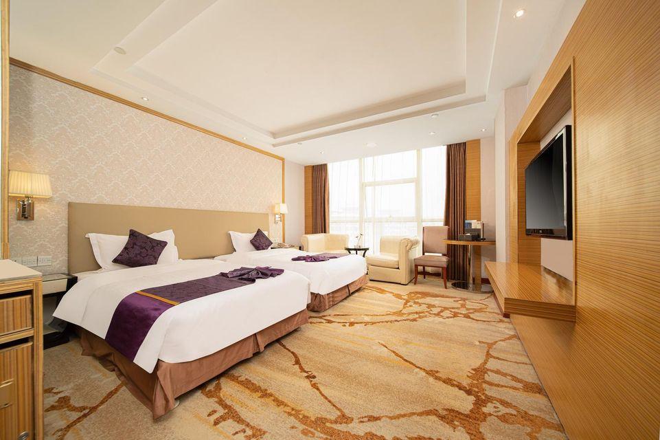 Zongheng Hotel Kaili 32/60
