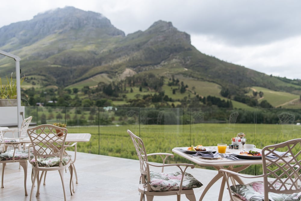 Banhoek Lodge 43/53