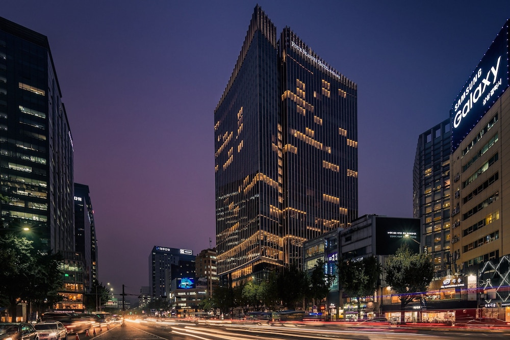 Four Seasons Hotel Seoul 30/72