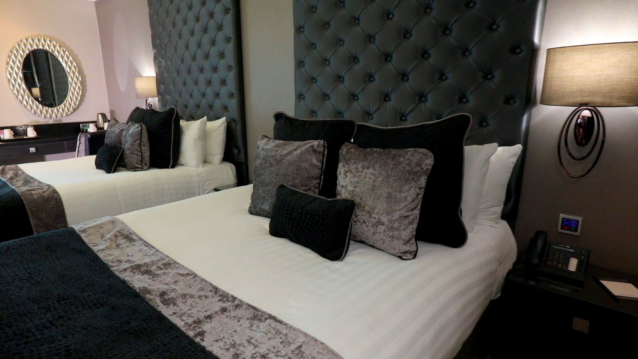 The Continental Hotel 43/57