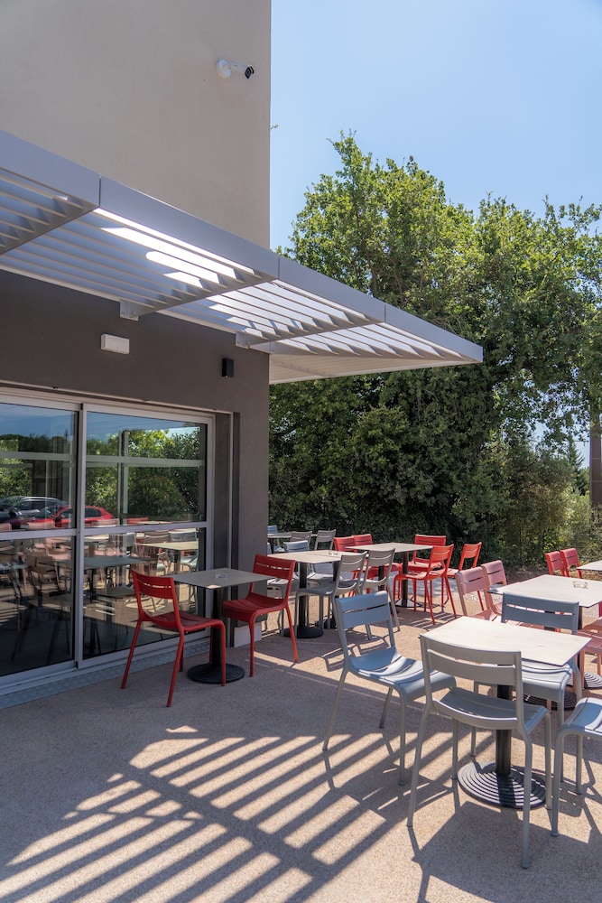 ibis budget Le Cannet des Maures 33/46