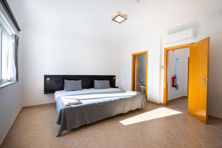 2 Bedrooms, Villa