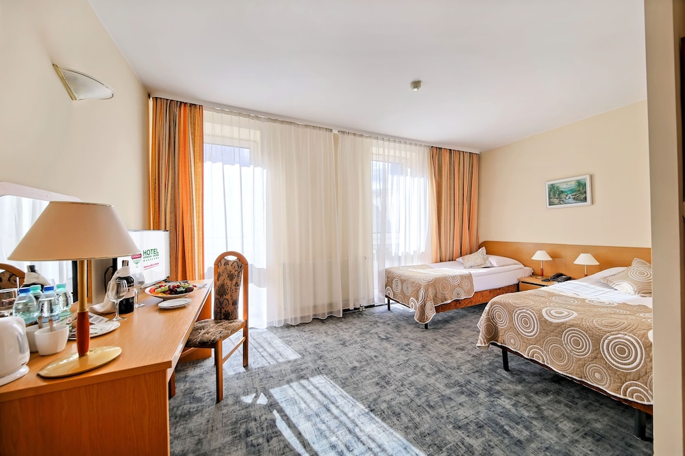 STANDARD, TWIN BEDS