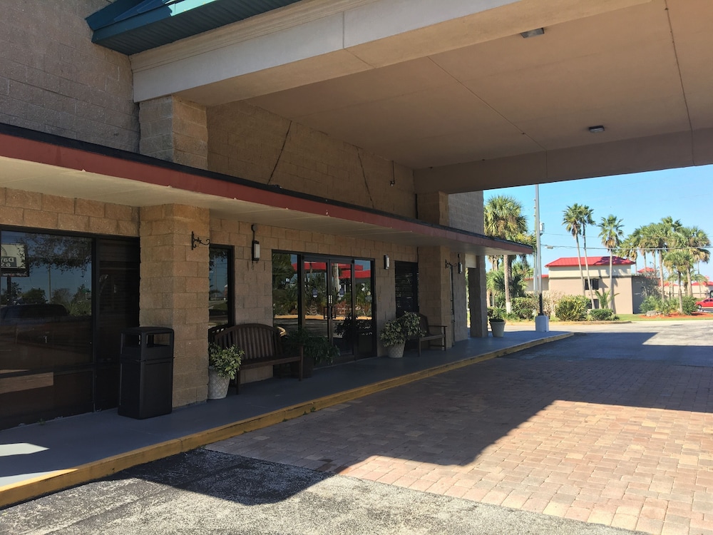 Rodeway Inn Davenport Champions Gate 3/33