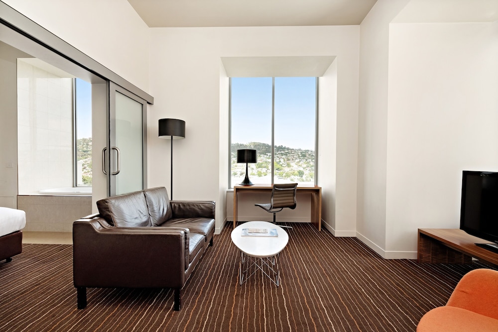 Mantra Charles Hotel Launceston 36/67
