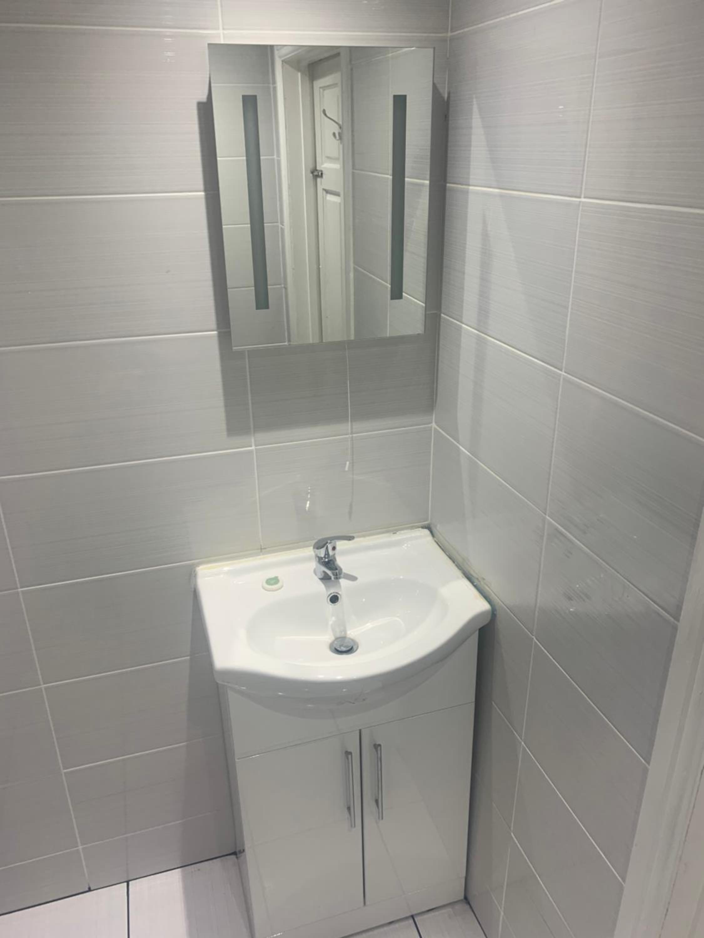 Hagley Hotel 54/56