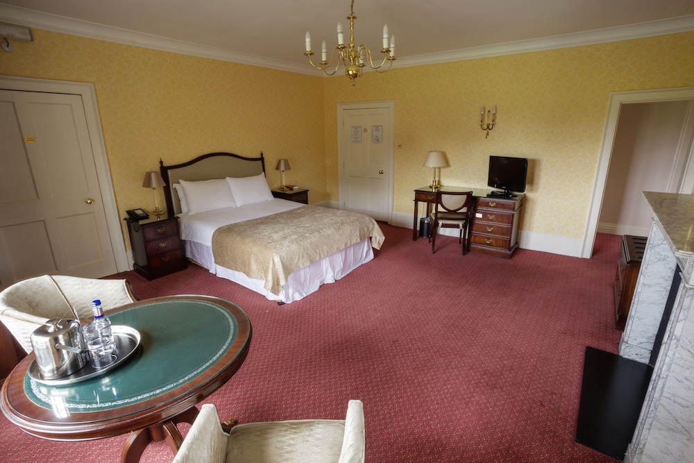 Donnington Grove Hotel And Country Club 43/57