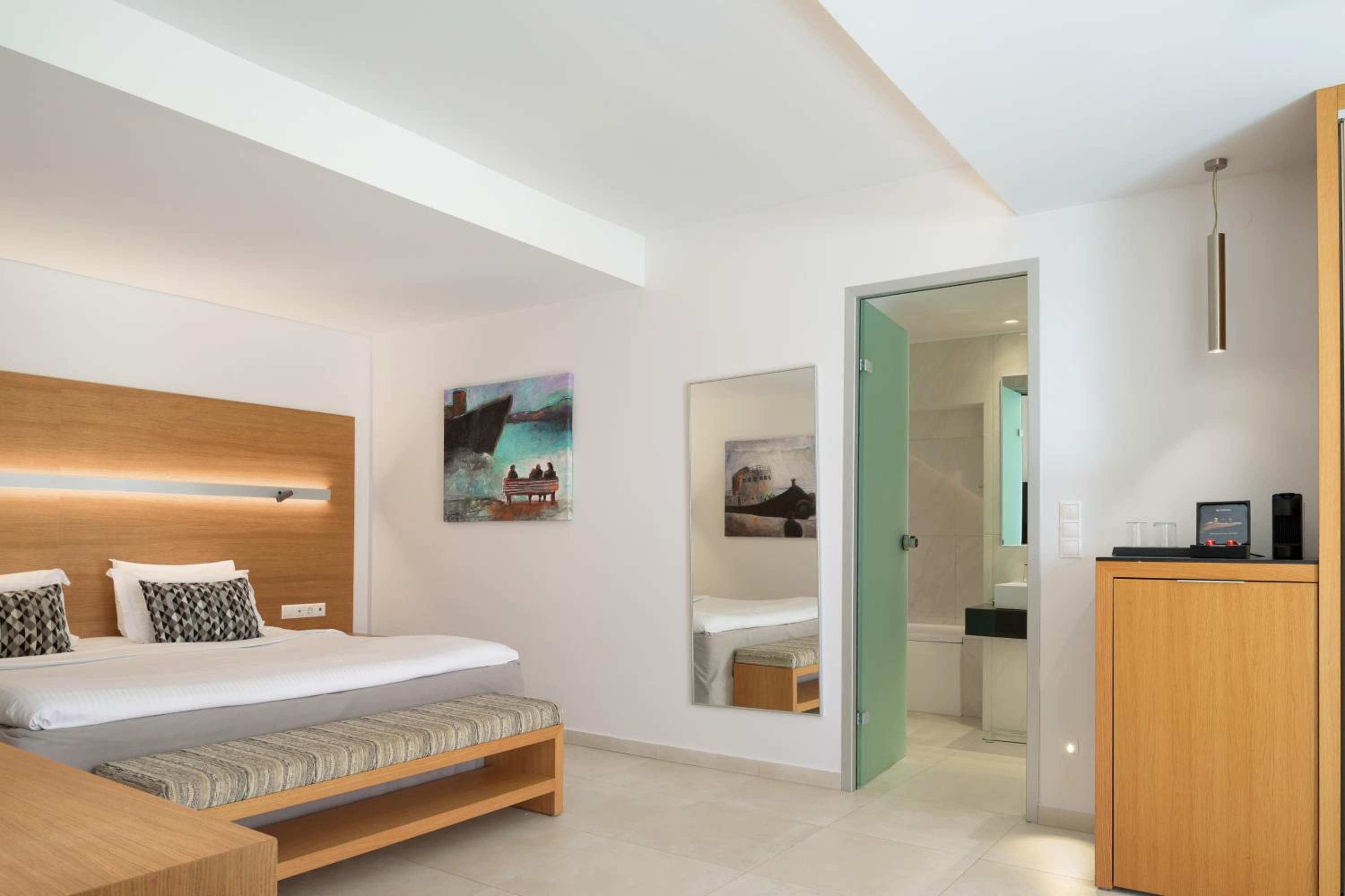 White, Superior, Double Bed, Private Heated Pool