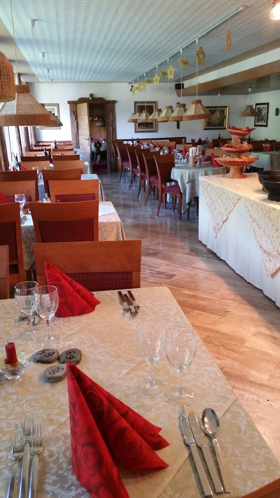 Hotel Villa Emilia Ortisei 40/56