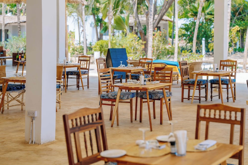 Spice Island Hotel and Resort 44/64