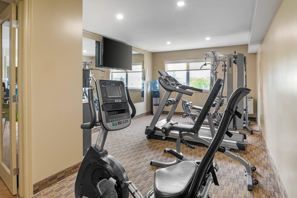 Quality Inn & Suites Bathurst, NB 22/50
