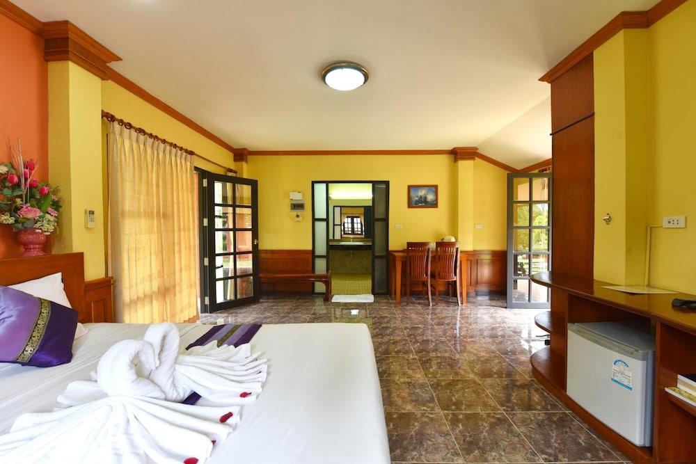 Forra Hill Resort 51/61
