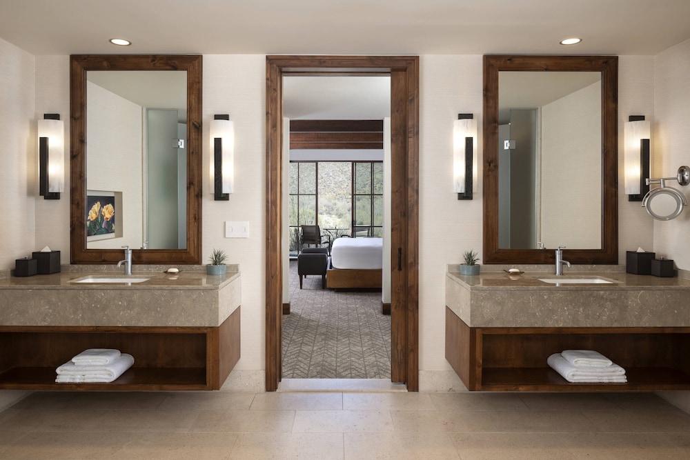 Lobby at The Ritz Carlton Dove Mountain, MARANA - AZ