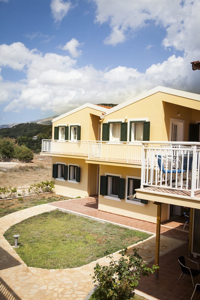 Lassi Hotel 38/42
