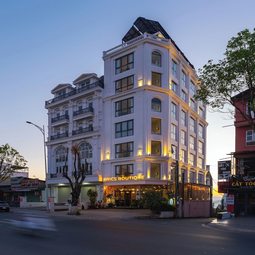 BRICS Boutique Dalat 44/50