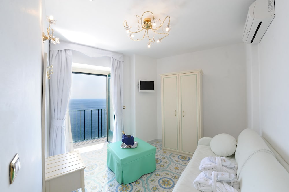 Hotel Villa Maria Pia 53/73