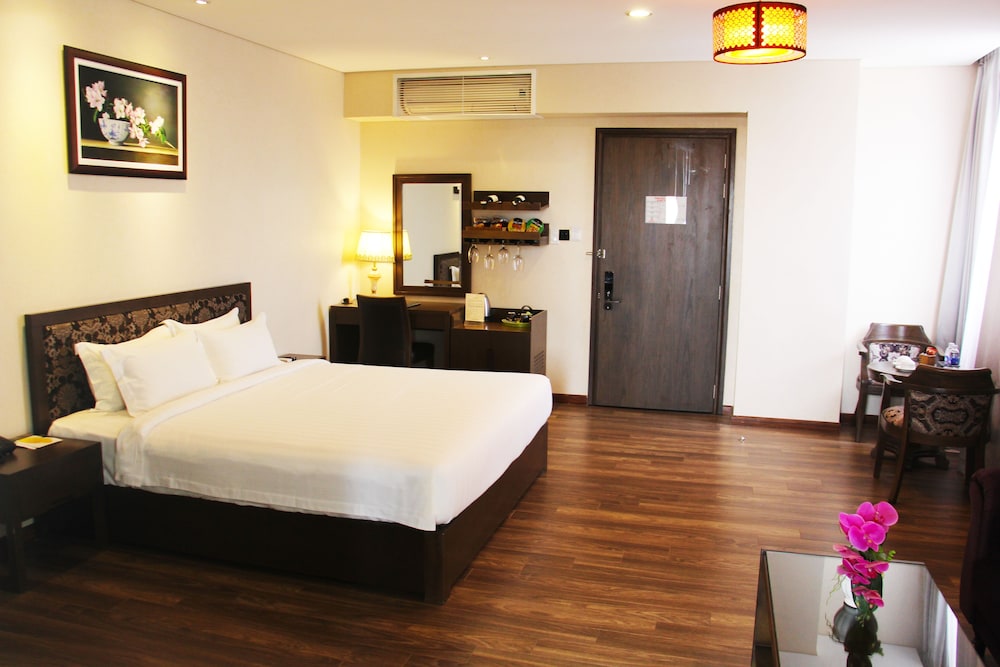 Danaciti Hotel 15/68