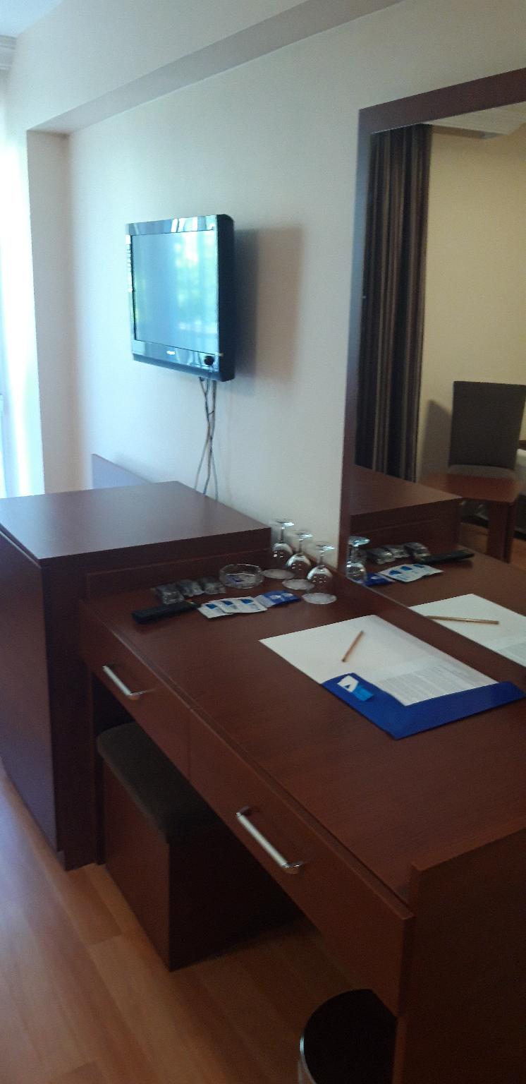 Siyav Hotel 14/14