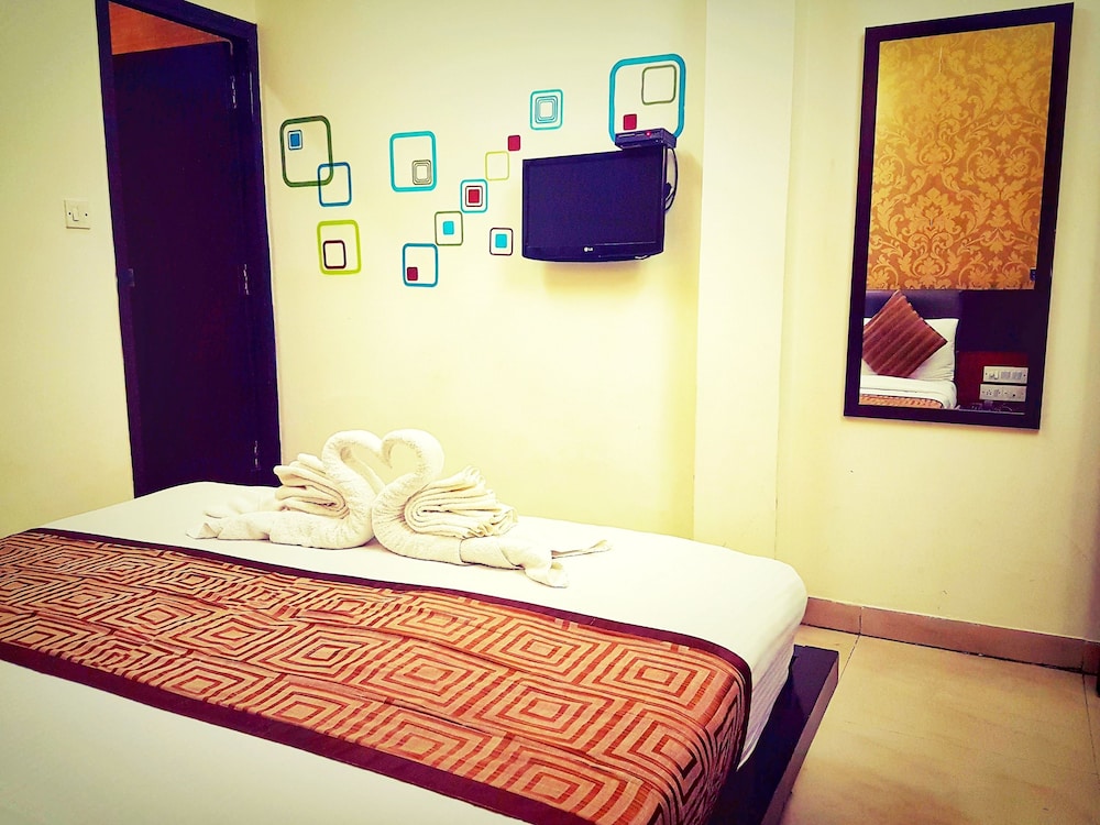 Hotel Delhi Aerocity 36/75