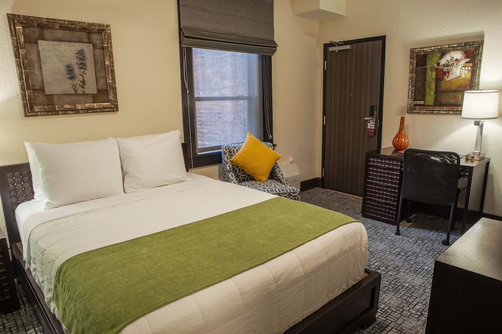 Hotel Fusion 10/65