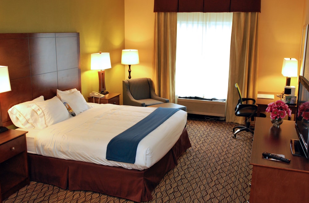 Holiday Inn Express Lapeer 12/71