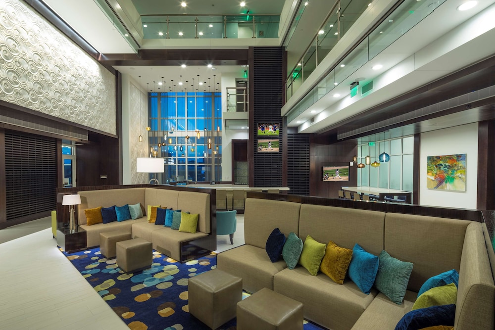 Hilton Grand Vacations Club Ocean 22 Myrtle Beach 42/70