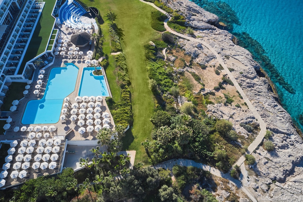 Atlantica Sungarden Beach Hotel 72/75