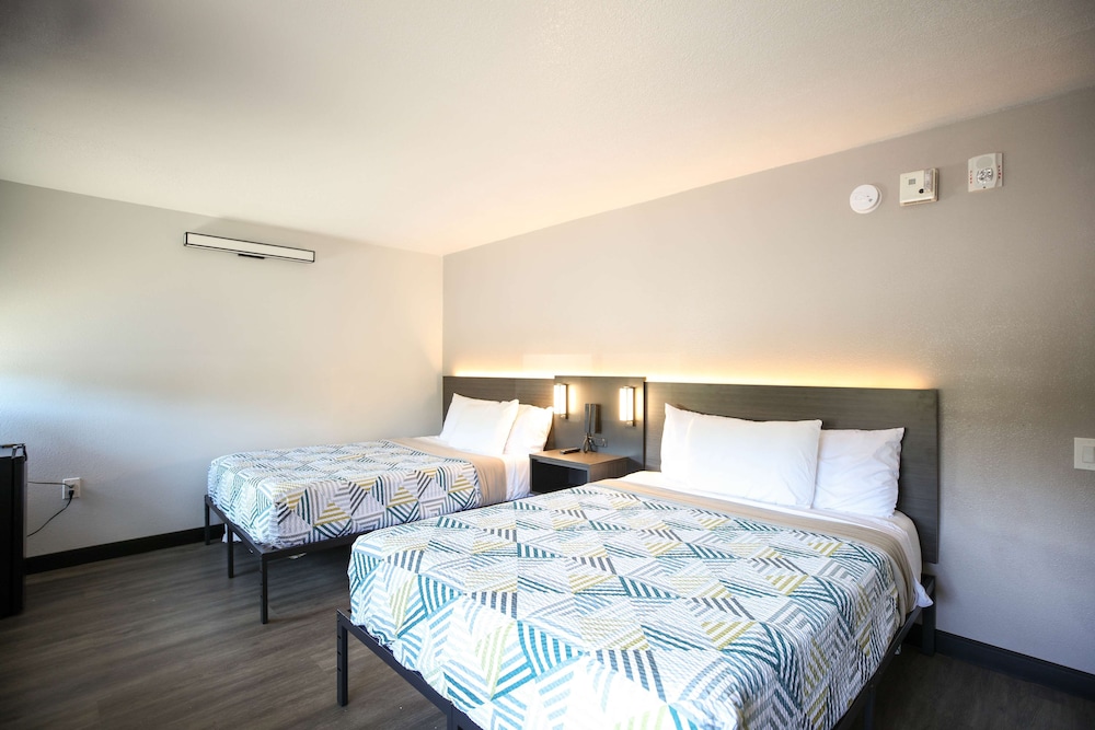 Motel6 Sacramento, CA - Old Sacramento North 27/57
