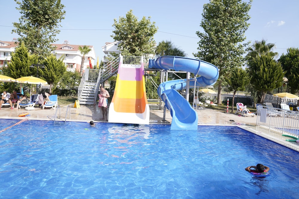 Irem Garden Hotel & Apartments 54/69