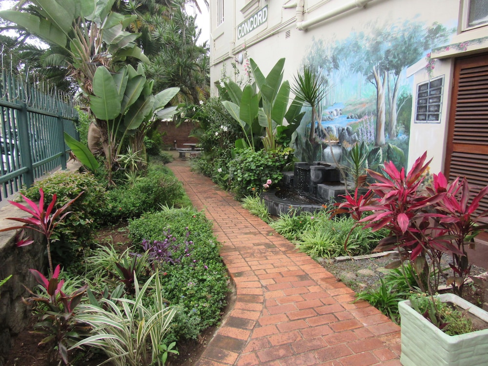 Concord Christian Guesthouse 45/48